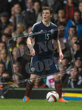 Soccer - UEFA Euro 2016 - Qualifying - Group D - Scotland v Republic of Ireland - Hampden Park