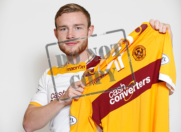 st mirren signing