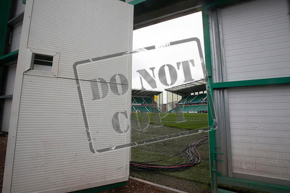 SOCCER Hibernian