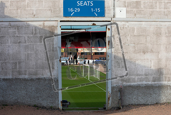 SOCCER Dundee