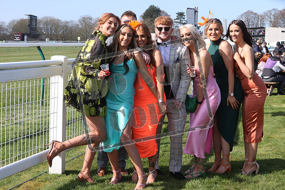 RACING Ayr