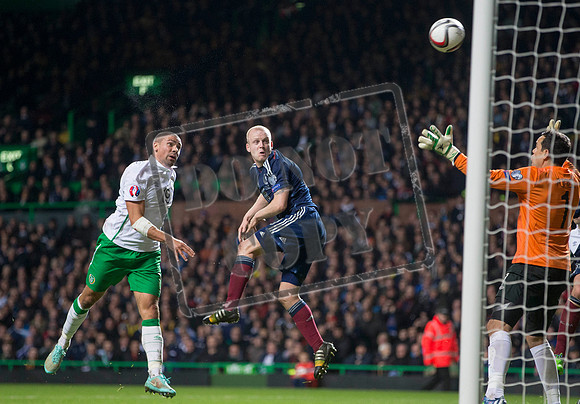 Soccer - UEFA Euro 2016 - Qualifying - Group D - Scotland v Republic of Ireland - Hampden Park