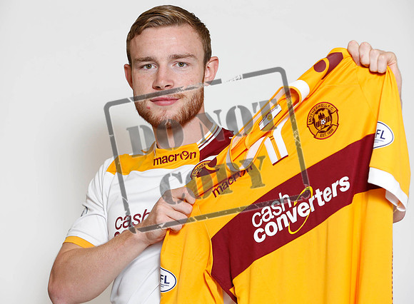 st mirren signing