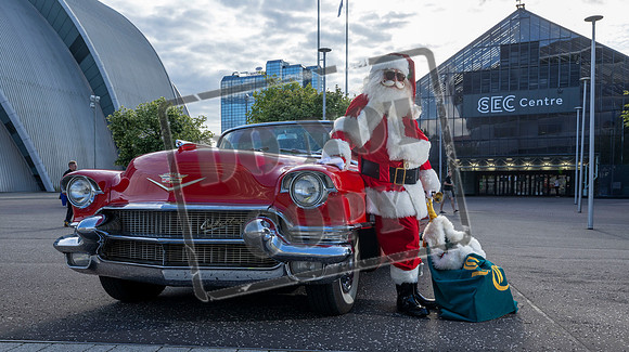 Christmas is coming early to Glasgow as Deck the Halls, a brand-new festive shopping event