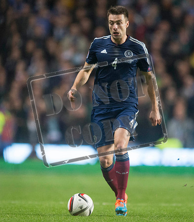 Soccer - UEFA Euro 2016 - Qualifying - Group D - Scotland v Republic of Ireland - Hampden Park