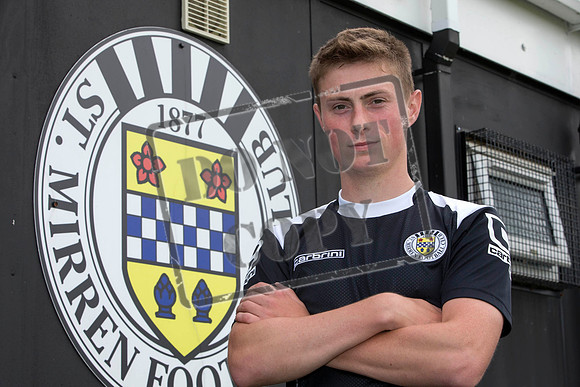 st mirren signing