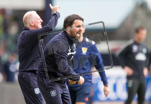 SOCCER Dundee