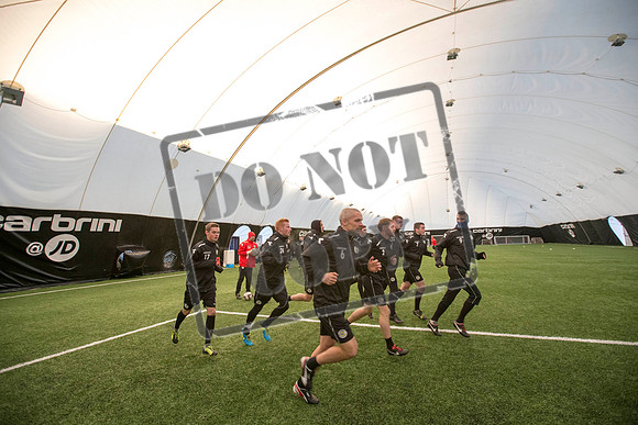 st mirren press training