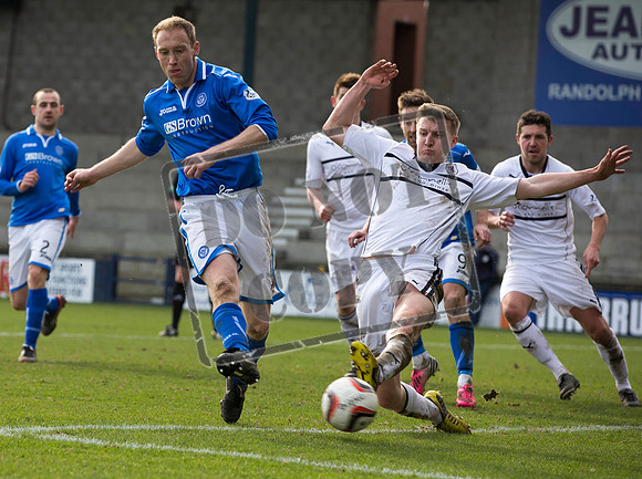 SOCCER Raith