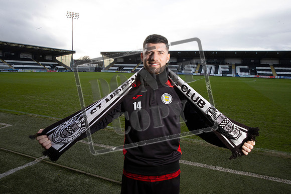 St MIrren Jordan Jones