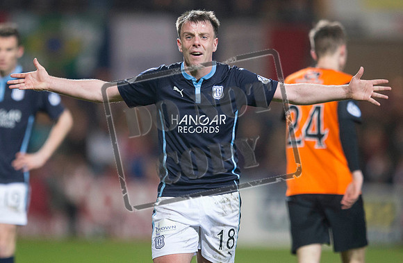 SOCCER Dundee