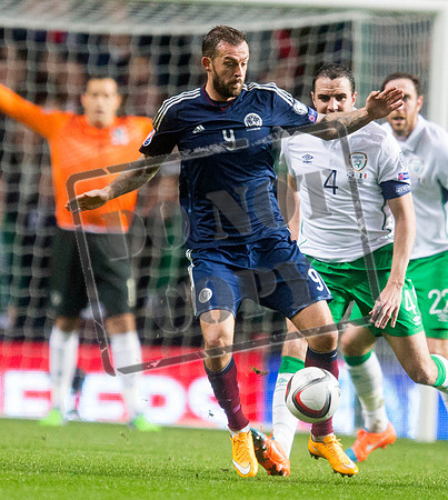 Soccer - UEFA Euro 2016 - Qualifying - Group D - Scotland v Republic of Ireland - Hampden Park