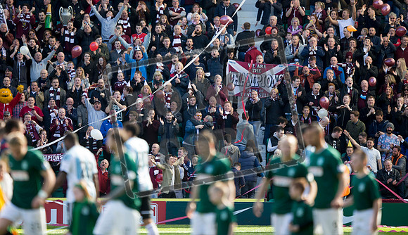 SOCCER Hibernian